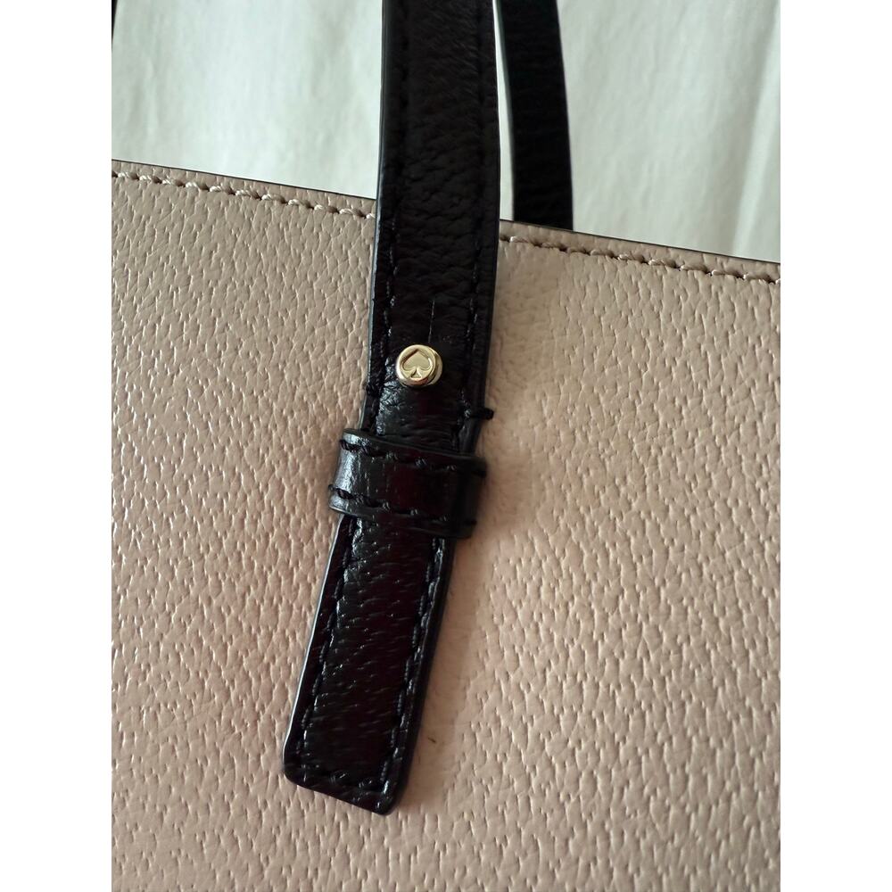 Gorgeous Kate Spade Two Tone Black & Cream Leather Tote Handbag - New w/o Tags - Picture 5 of 12